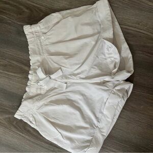 Lululemon size 4 white shorts